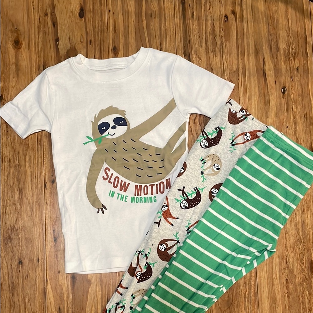 C: Carters Kids Sloth Pajama Set